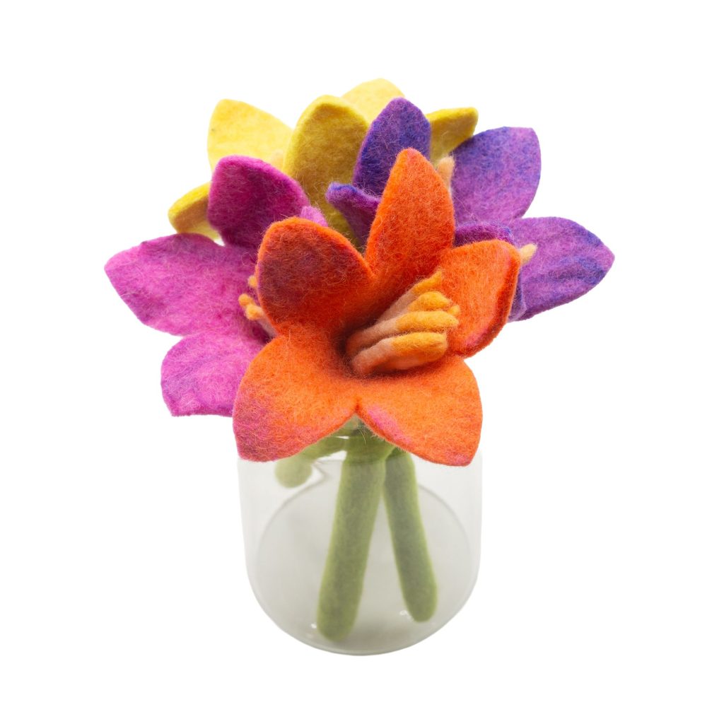 Felt Flowers – Lily (10 Assorted Colours)