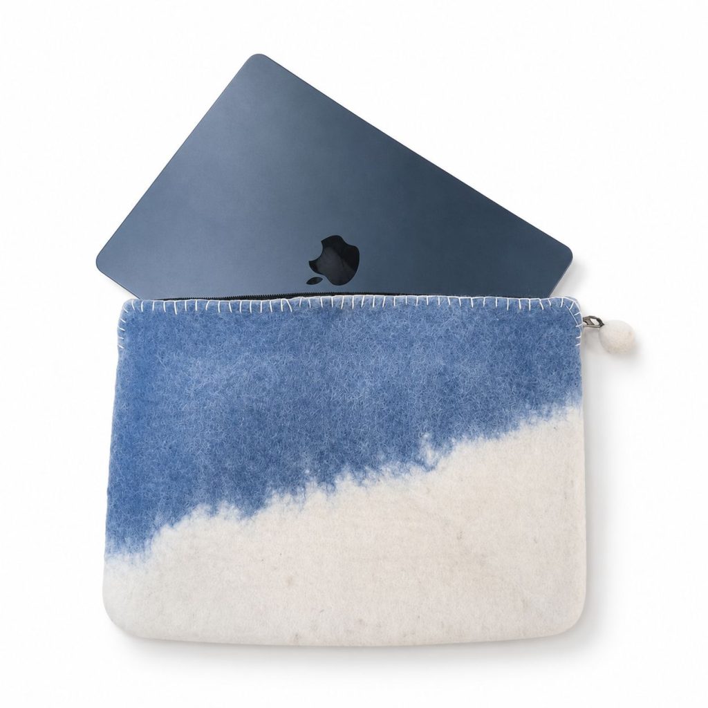 Felt Laptop Pouch (Up To 14") – Blue Horizon