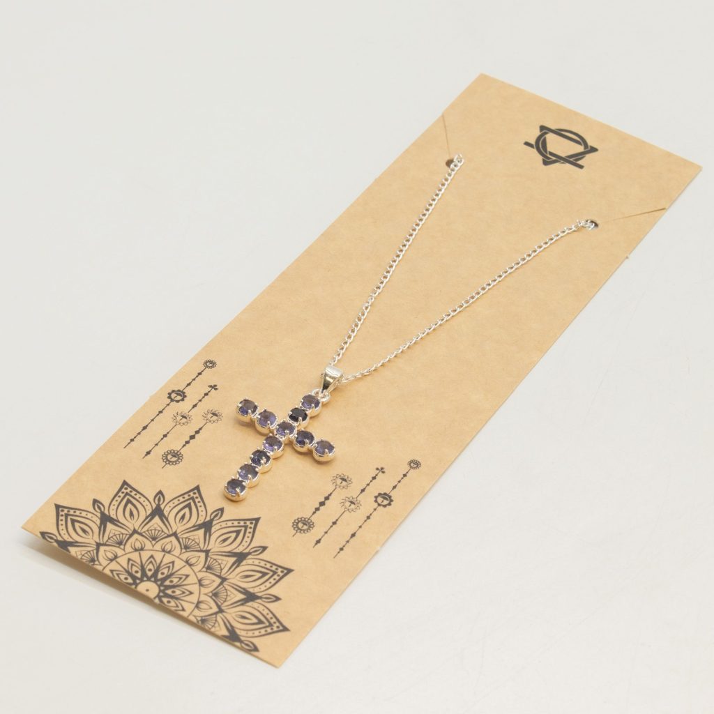 Indisk Andagtsvedhæng – Sølvbelagt (45Cm Chain) – Ionite Crucifix