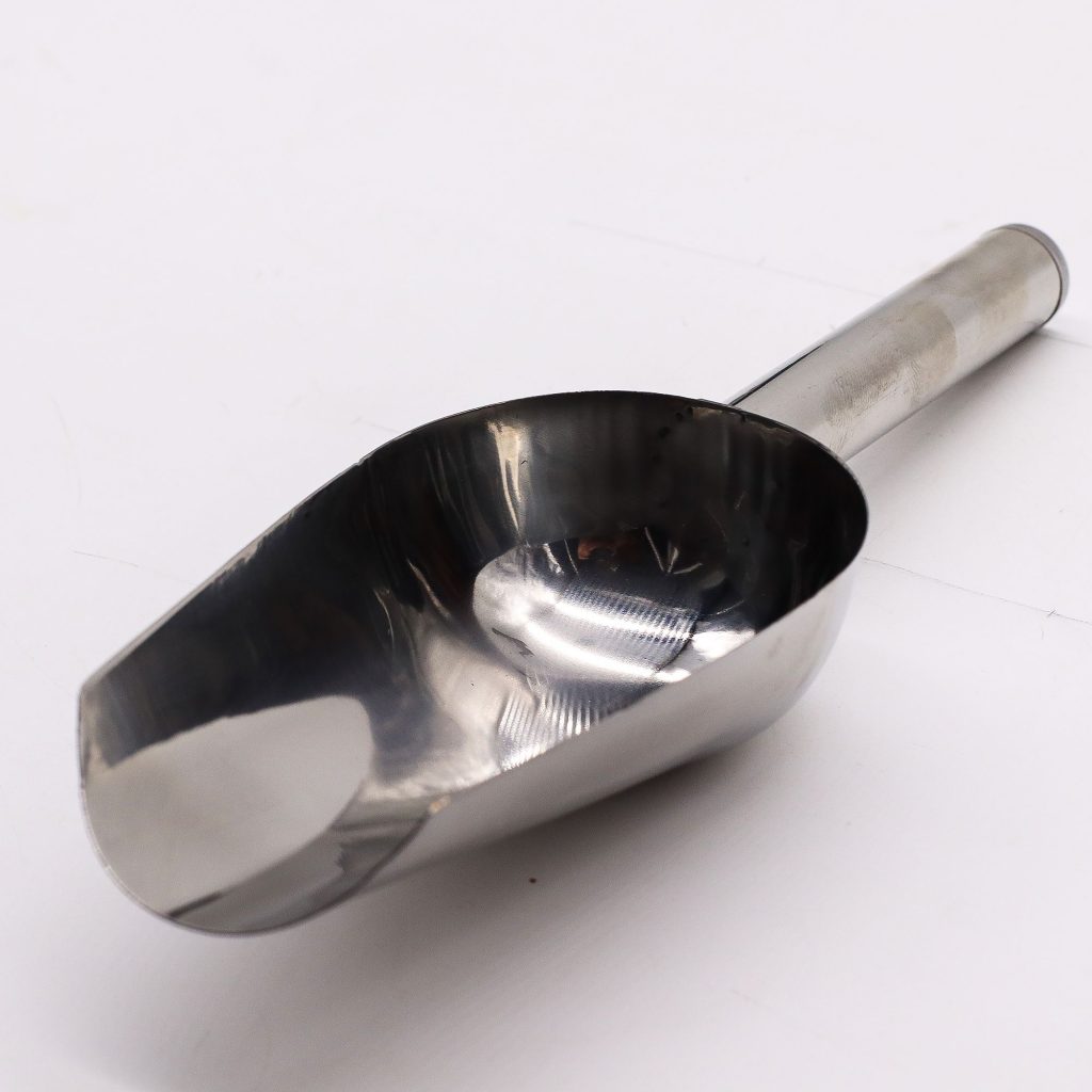 Metal Scoop (1 Only)