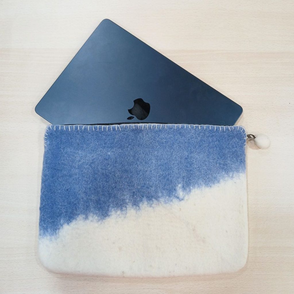 Felt Laptop Pouch (Up To 14") – Blue Horizon